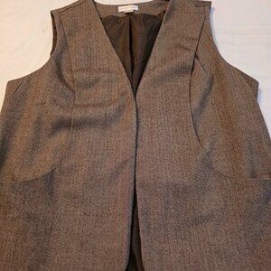 Christopher & Banks women's vest, size XL.